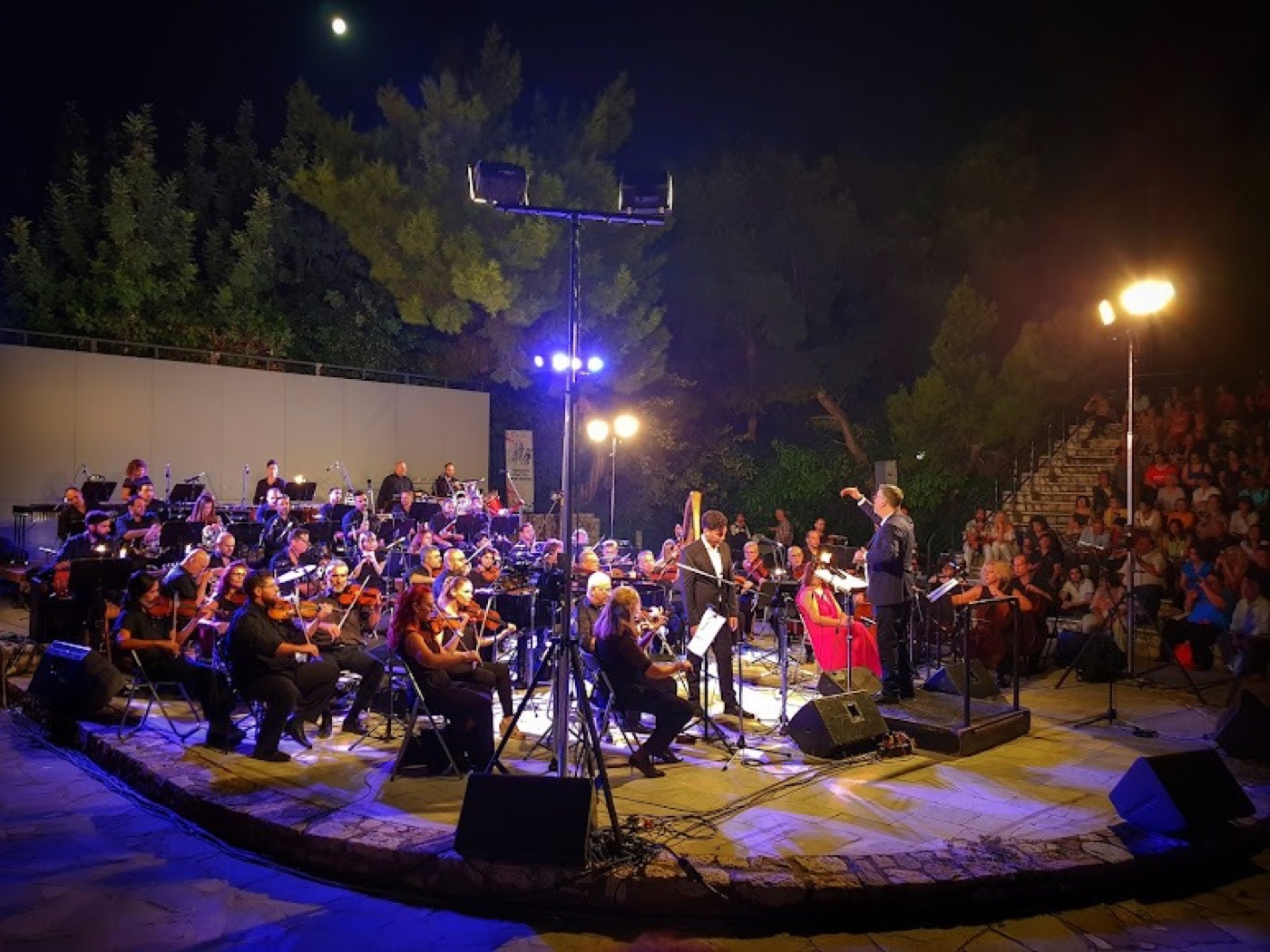 Kolonos Açıkhava Tiyatrosu